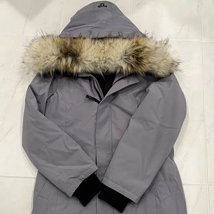 ARITZIA TNA HAVEN PARKA GREY SIZE LARGE